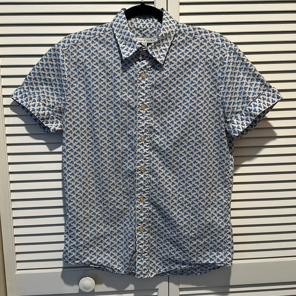 Parke & Ronen casual button up short sleeve shirt